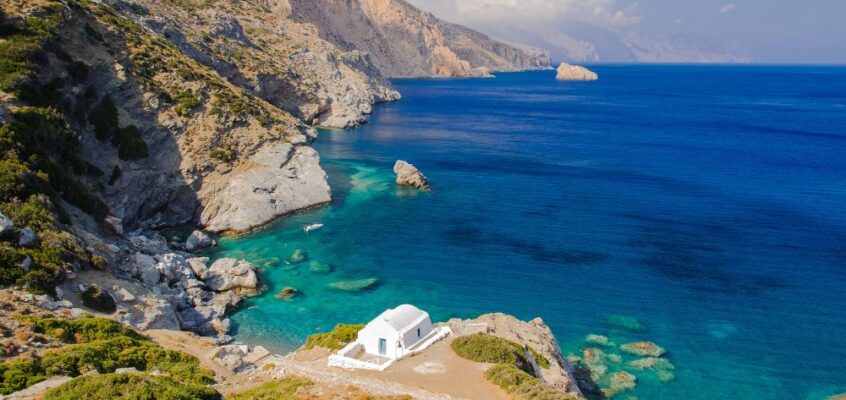 What you Need to Know if you are First-Time Traveling to Greece