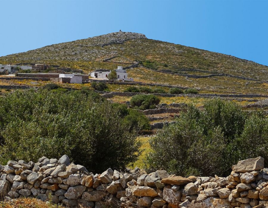 Petousi settlement with a few houses in Folegandros