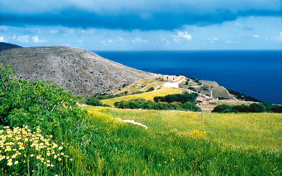 Best Places to Go to Greece in April,Folegandros island spring flowers