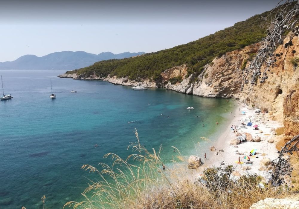 Popular Chalikiada beach, Agistri