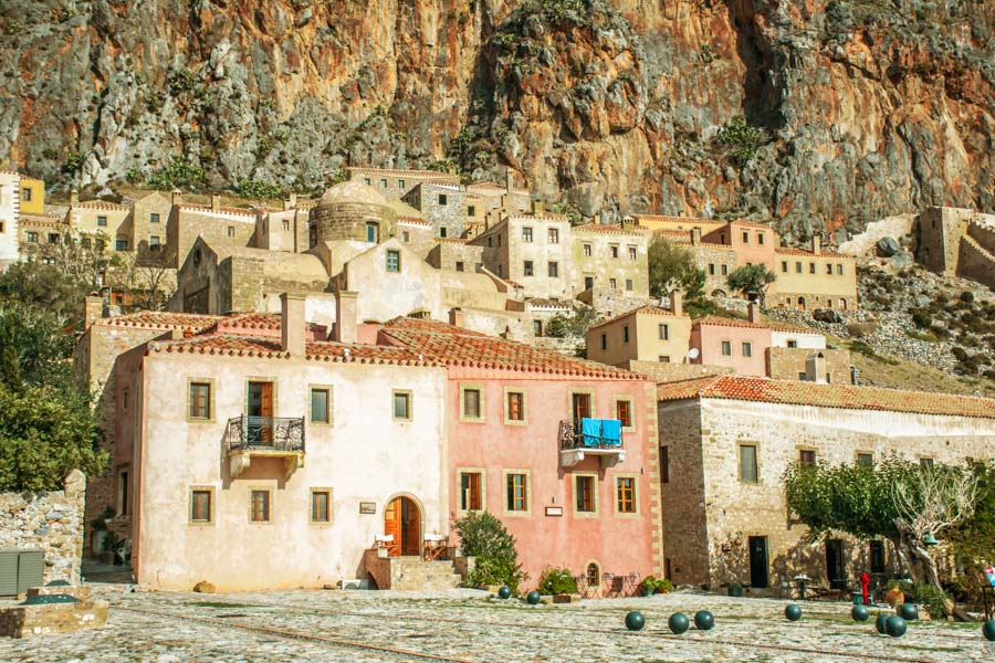 Part of the castle town in Monemvasia, foto by Zoudia