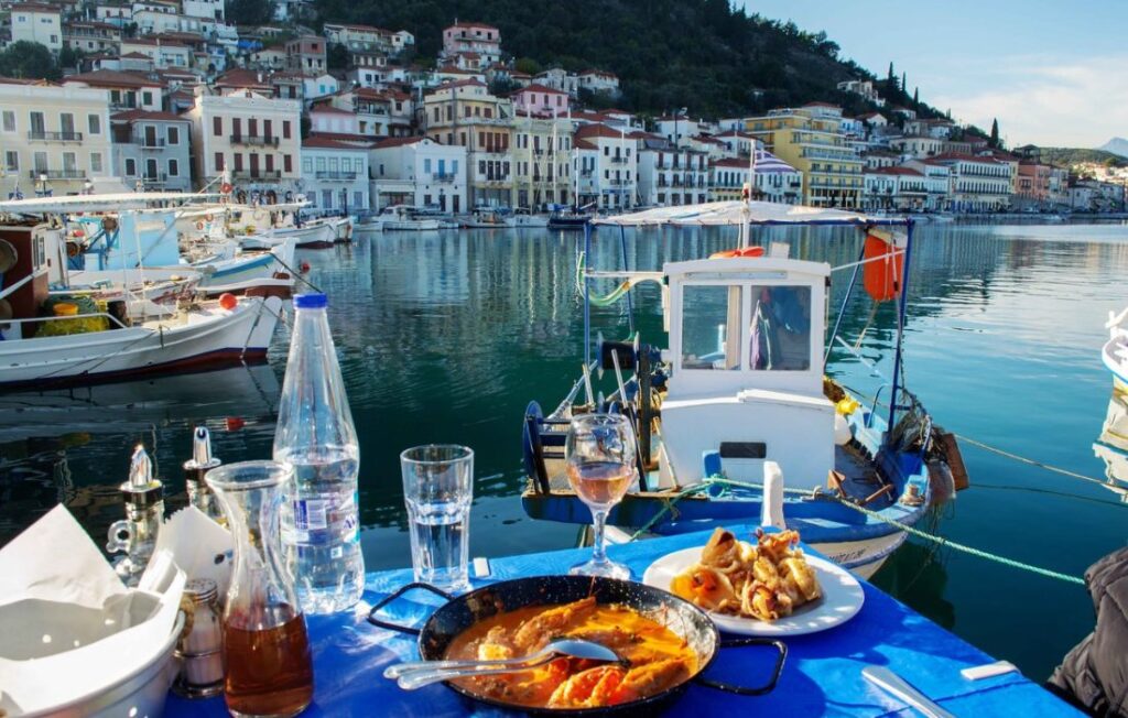 4-Day Peloponnese itinerary,seafood at a tavern in gytheio peloponnese