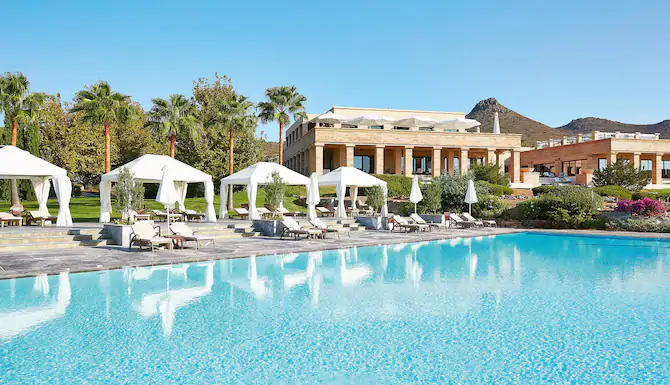 Best Athens Beach Hotels, Grecotel swimming pool