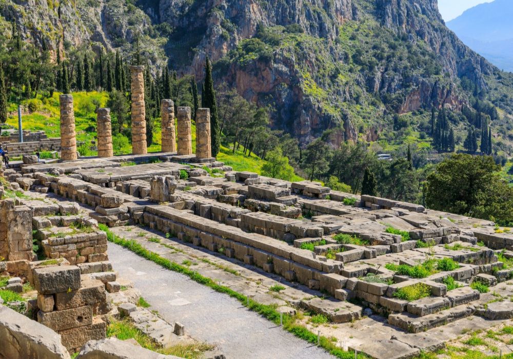 Best Places to Visit in GreeceL Delphi Oracle Apollo Temple ruins 