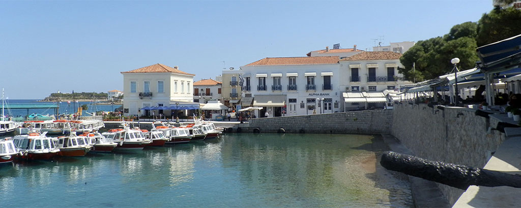 Spetses Greece Travel Guide, Dapia Spetses port
