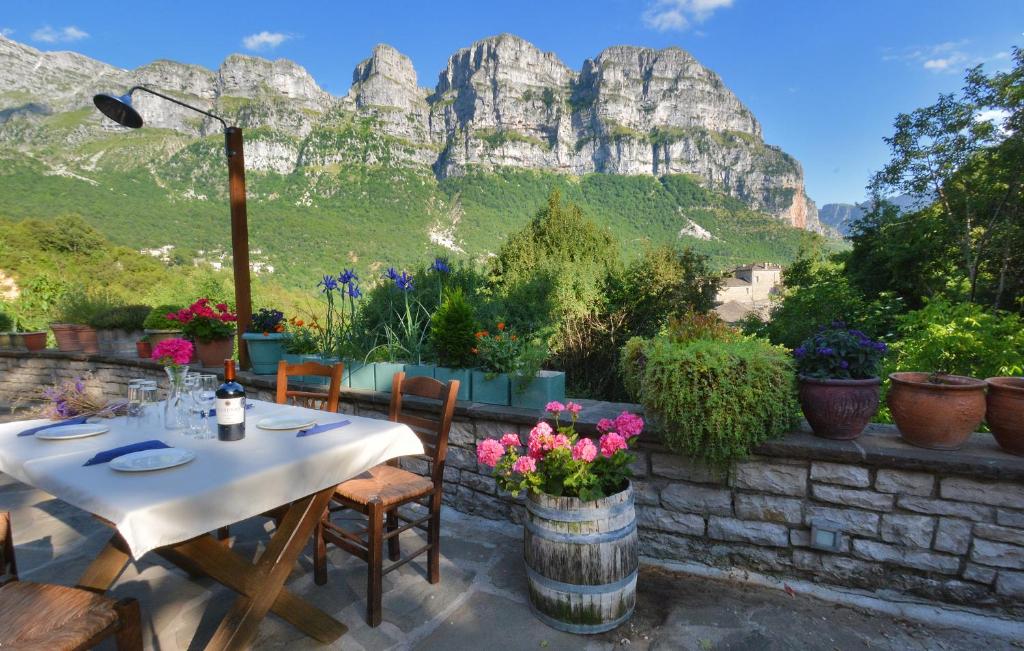 Greece in Winter, Pantheon hotel in Zagori