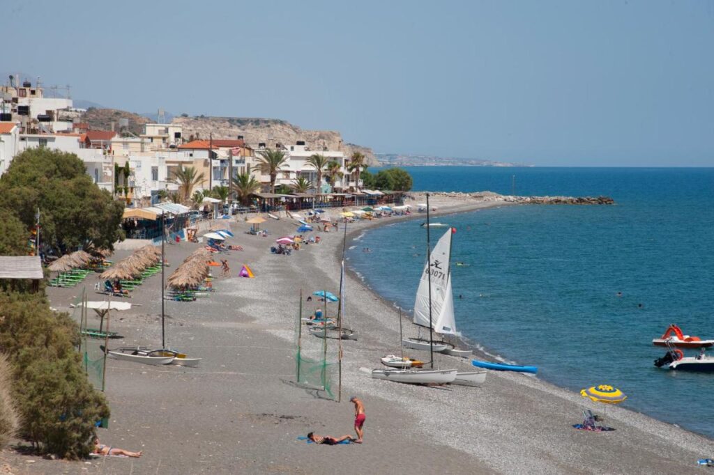 Where to stay on Crete island, Myrtos beach