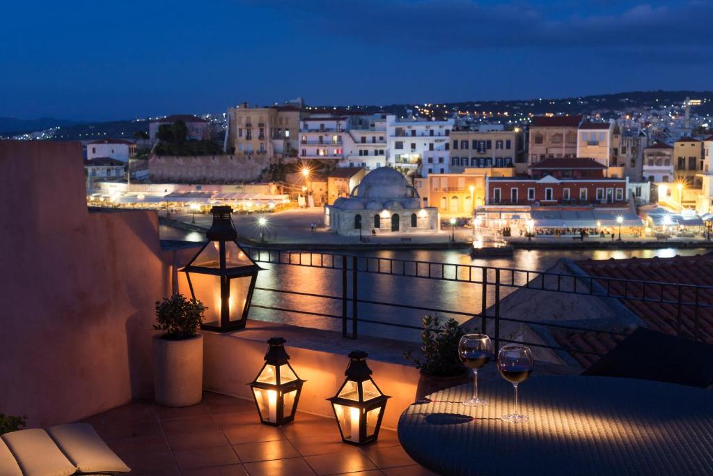 Where to stay on Crete Island, Chania old Port sunset