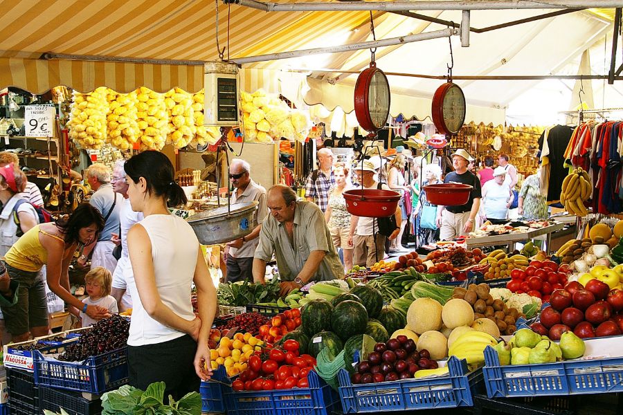 Heraklion frut and vegetable open market