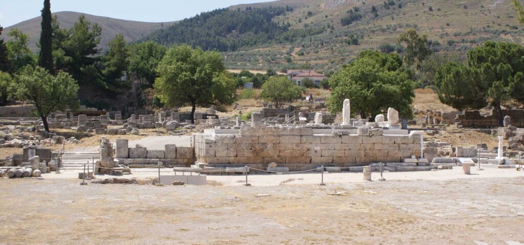 Day Trips from Athens: Apostle Paul Bema in Ancient Corinth