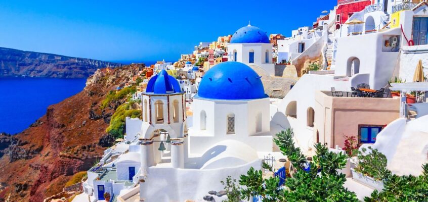 6 Santorini Best Diners for an Anniversary