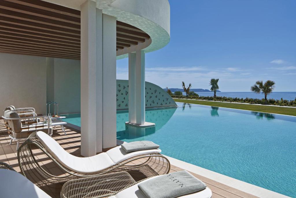 All-Inclusive Resorts in Greece, Mayia Exclusive Resort & Spa pool in Rhodes