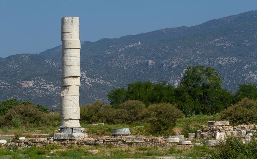 Things to Do in Samos Greece, the only pillar standing in Heraion temple