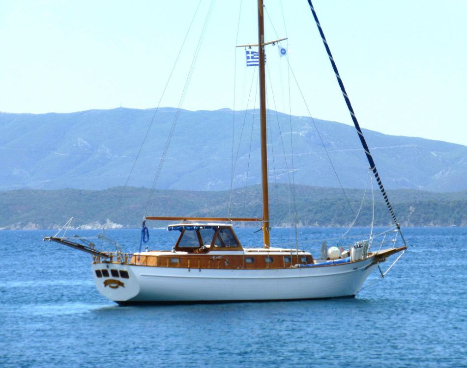 sailing yacht greece