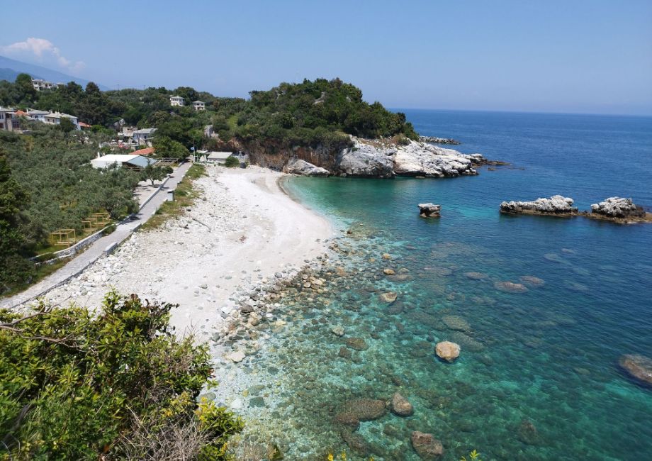A taste of Greece: Traditional charm meets turquoise waters in Damouchari.