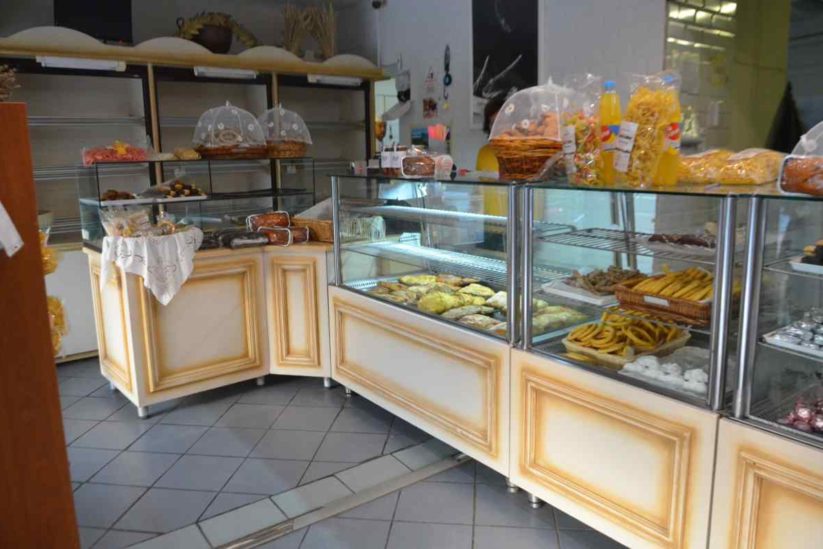 A traditional bakery in Skiathos town. 